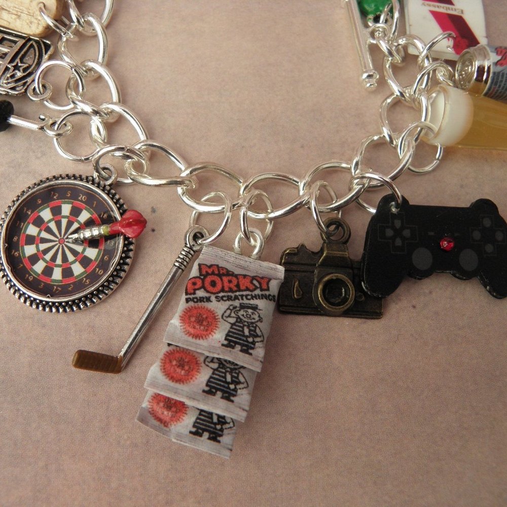 SOLD Shaun of the Dead - You've Got Red On You Char - Picture 6 of 7